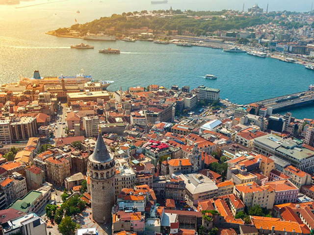 Число сделок по покупке жилья в Турции гражданами России выросло более чем в три раза